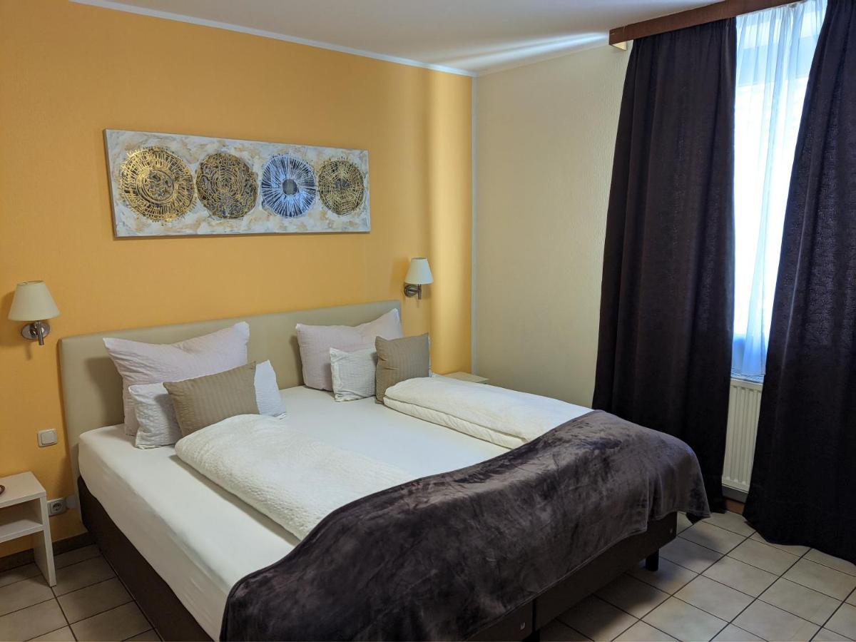 Hotel Rath Schwalmtal  Экстерьер фото