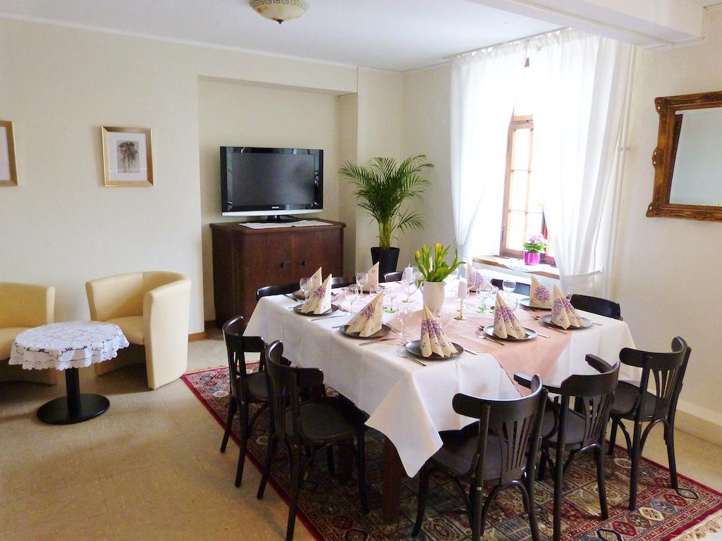 Hotel Rath Schwalmtal  Экстерьер фото