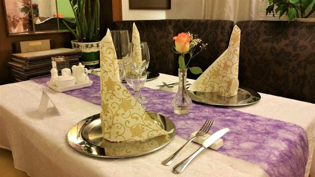 Hotel Rath Schwalmtal  Экстерьер фото